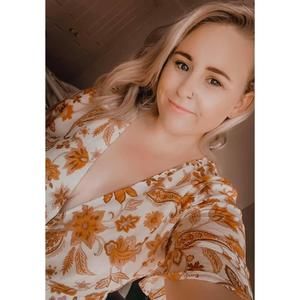 Meet your Posher, Ally